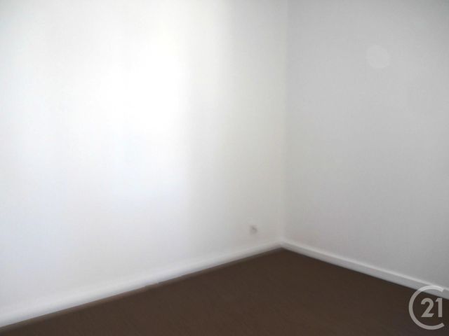 Afficher la photo en grand Appartement F2 à louer - 2 pièces - 43.69 m2 - HERBLAY - 95 - ILE-DE-FRANCE - Century 21 Sinval