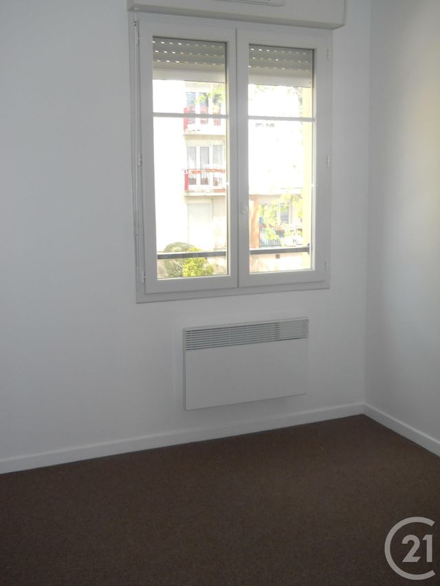 Afficher la photo en grand Appartement F2 à louer - 2 pièces - 43.69 m2 - HERBLAY - 95 - ILE-DE-FRANCE - Century 21 Sinval