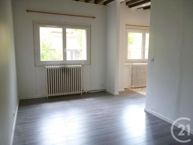 Afficher la photo en grand Appartement F2 à louer - 2 pièces - 37.16 m2 - HERBLAY - 95 - ILE-DE-FRANCE - Century 21 Sinval