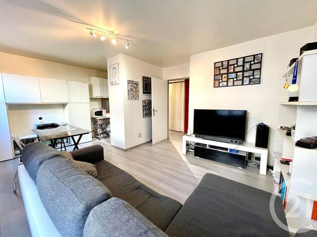 Afficher la photo en grand Studio à vendre - 1 pièce - 32.5 m2 - HERBLAY - 95 - ILE-DE-FRANCE - Century 21 Sinval