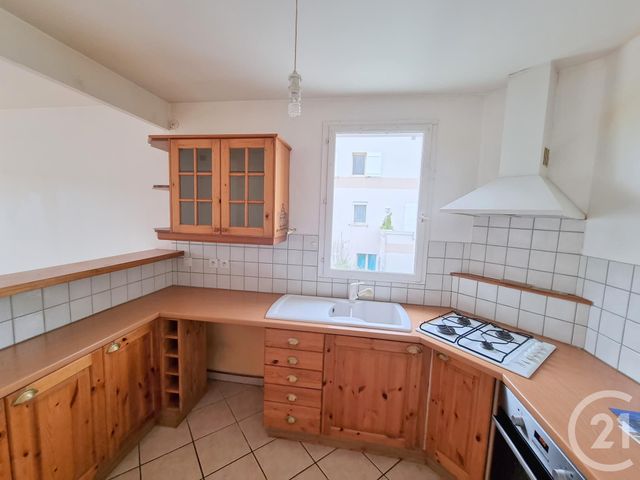 Afficher la photo en grand Appartement F3 à vendre - 3 pièces - 63.96 m2 - HERBLAY - 95 - ILE-DE-FRANCE - Century 21 Sinval