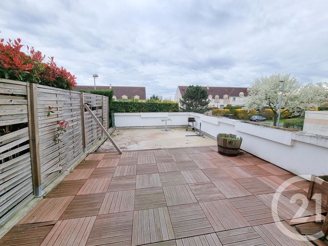 Afficher la photo en grand Appartement F3 à vendre - 3 pièces - 63.96 m2 - HERBLAY - 95 - ILE-DE-FRANCE - Century 21 Sinval