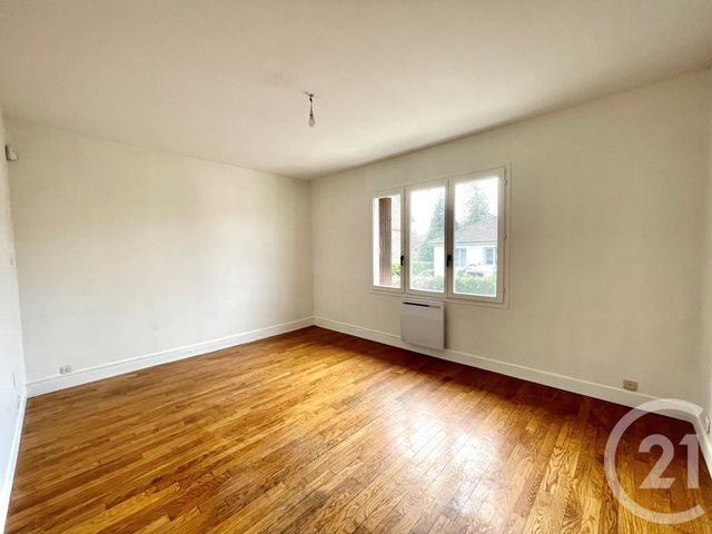 Afficher la photo en grand maison à vendre - 6 pièces - 141.3 m2 - CORMEILLES EN PARISIS - 95 - ILE-DE-FRANCE - Century 21 Sinval