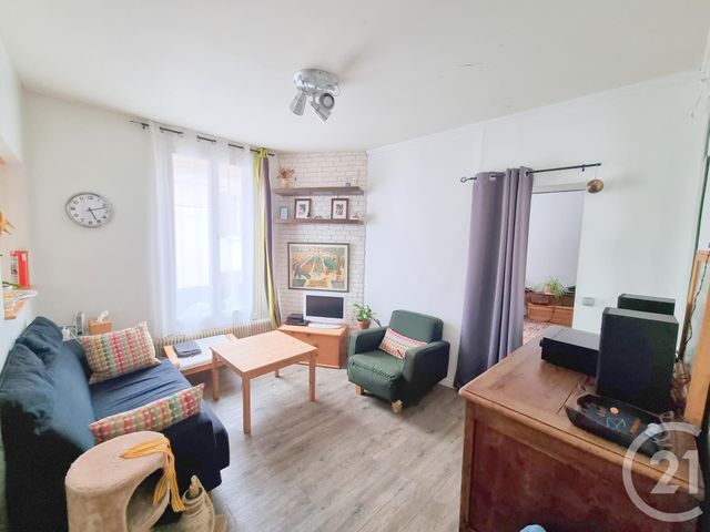 Appartement F4 à vendre - 4 pièces - 58.91 m2 - HERBLAY - 95 - ILE-DE-FRANCE - Century 21 Sinval Appartement F4 à vendre - 4 pièces - 58.91 m2 - HERBLAY - 95 - ILE-DE-FRANCE - Century 21 Sinval