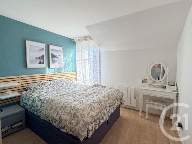 Appartement Duplex à vendre - 4 pièces - 84.35 m2 - HERBLAY SUR SEINE - 95 - ILE-DE-FRANCE - Century 21 Sinval