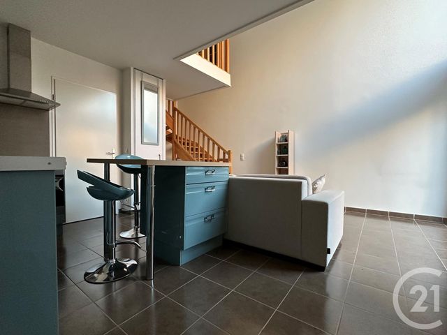 Appartement Duplex à vendre - 2 pièces - 44.4 m2 - HERBLAY SUR SEINE - 95 - ILE-DE-FRANCE - Century 21 Sinval