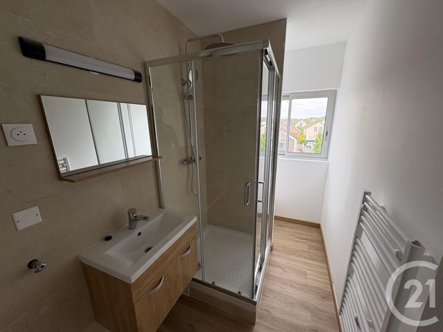 Appartement F2 à louer - 2 pièces - 33.03 m2 - CONFLANS STE HONORINE - 78 - ILE-DE-FRANCE - Century 21 Sinval
