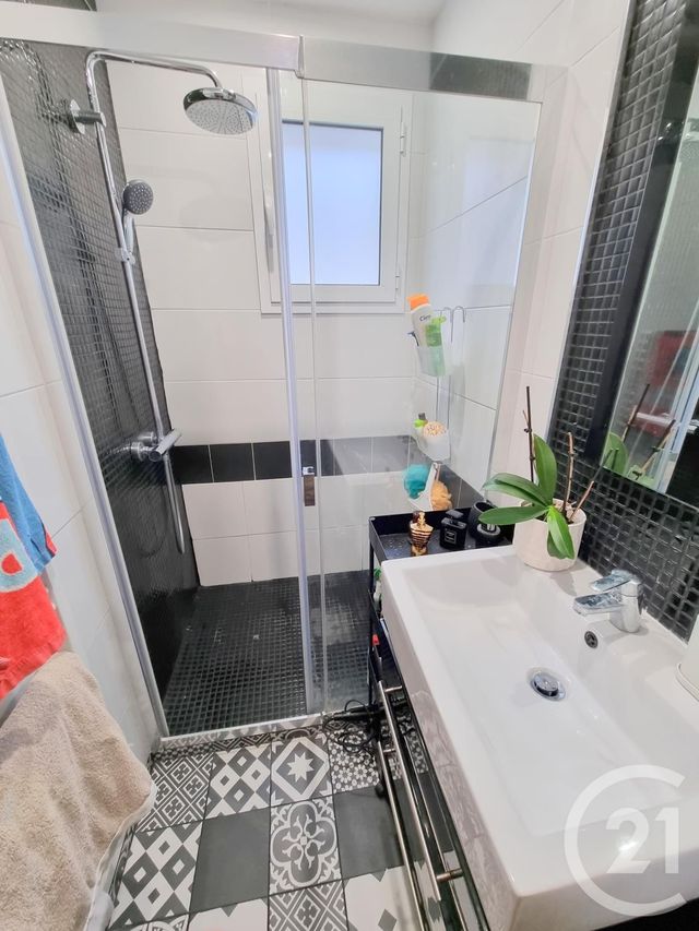 maison à vendre - 5 pièces - 77.55 m2 - LA FRETTE SUR SEINE - 95 - ILE-DE-FRANCE - Century 21 Sinval