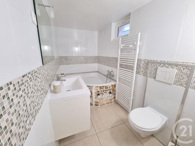 maison à vendre - 5 pièces - 77.55 m2 - LA FRETTE SUR SEINE - 95 - ILE-DE-FRANCE - Century 21 Sinval