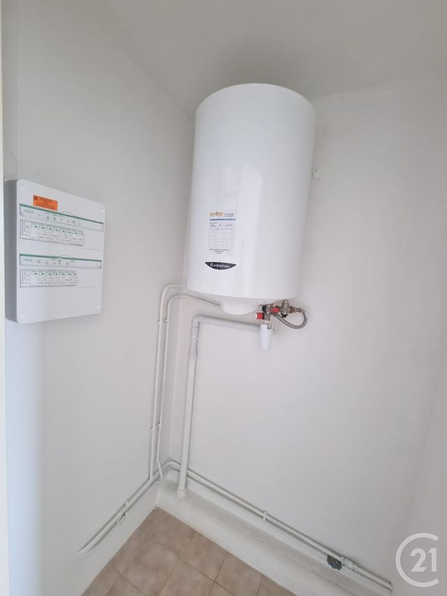 Afficher la photo en grand Appartement F2 à vendre - 2 pièces - 38.25 m2 - HERBLAY SUR SEINE - 95 - ILE-DE-FRANCE - Century 21 Sinval