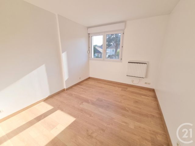 Appartement F2 à vendre - 2 pièces - 38.4 m2 - HERBLAY SUR SEINE - 95 - ILE-DE-FRANCE - Century 21 Sinval