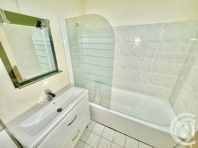 Appartement F2 à vendre - 2 pièces - 47.0 m2 - HERBLAY SUR SEINE - 95 - ILE-DE-FRANCE - Century 21 Sinval