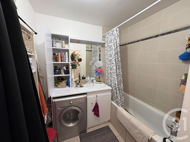 Appartement F2 à louer - 2 pièces - 47.51 m2 - HERBLAY - 95 - ILE-DE-FRANCE - Century 21 Sinval