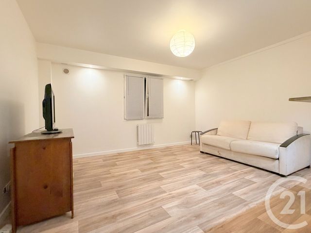 Appartement F1 à vendre - 1 pièce - 25.39 m2 - HERBLAY SUR SEINE - 95 - ILE-DE-FRANCE - Century 21 Sinval
