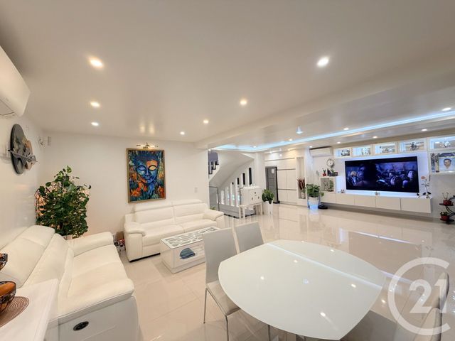 maison à vendre - 10 pièces - 257.46 m2 - MONTIGNY LES CORMEILLES - 95 - ILE-DE-FRANCE - Century 21 Sinval