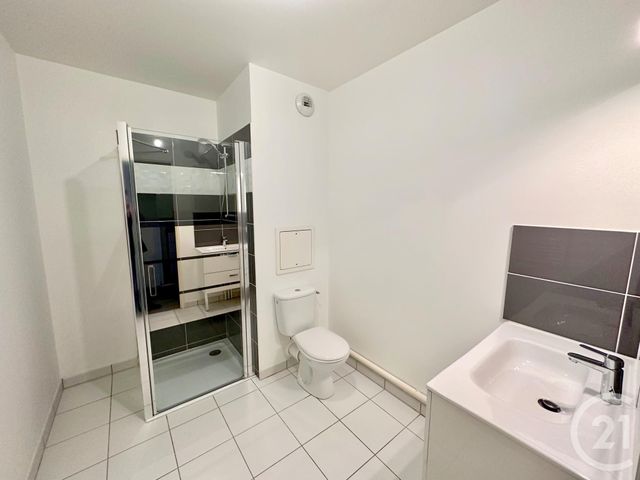 Appartement F1 à louer - 1 pièce - 30.04 m2 - HERBLAY - 95 - ILE-DE-FRANCE - Century 21 Sinval