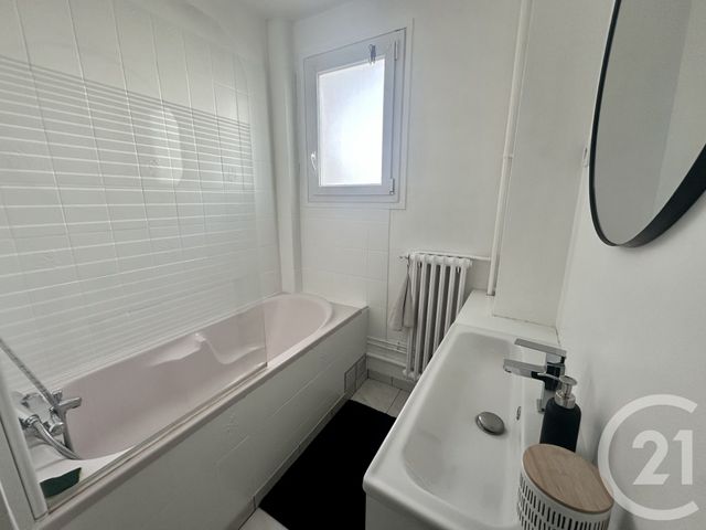 Appartement à vendre - 3 pièces - 51.63 m2 - CONFLANS STE HONORINE - 78 - ILE-DE-FRANCE - Century 21 Sinval