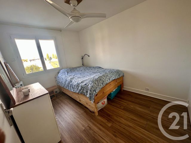 Appartement à vendre - 3 pièces - 51.63 m2 - CONFLANS STE HONORINE - 78 - ILE-DE-FRANCE - Century 21 Sinval