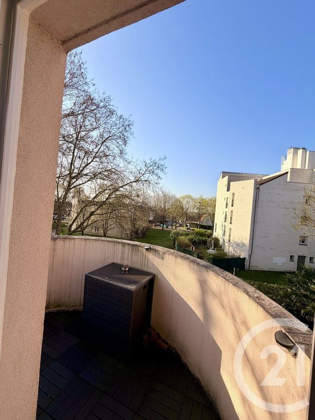 Appartement à vendre - 3 pièces - 66.53 m2 - CORMEILLES EN PARISIS - 95 - ILE-DE-FRANCE - Century 21 Sinval
