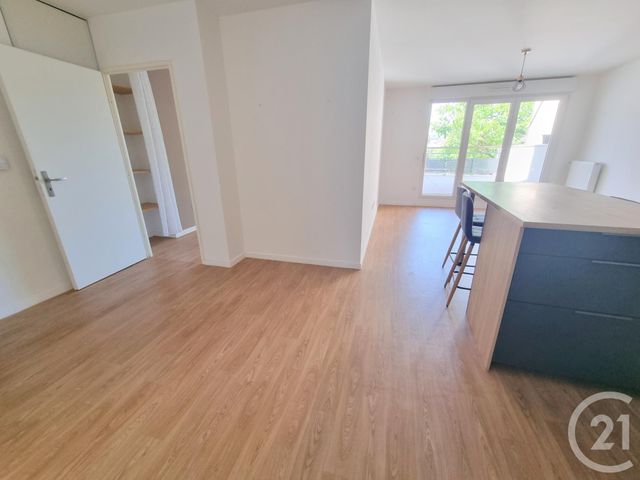 Appartement F3 à vendre - 3 pièces - 65.11 m2 - HERBLAY SUR SEINE - 95 - ILE-DE-FRANCE - Century 21 Sinval