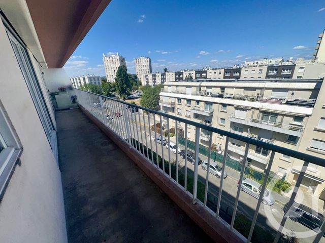 Appartement à vendre - 2 pièces - 42.7 m2 - EPINAY SUR SEINE - 93 - ILE-DE-FRANCE - Century 21 Sinval