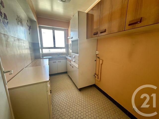 Appartement à vendre - 2 pièces - 42.7 m2 - EPINAY SUR SEINE - 93 - ILE-DE-FRANCE - Century 21 Sinval