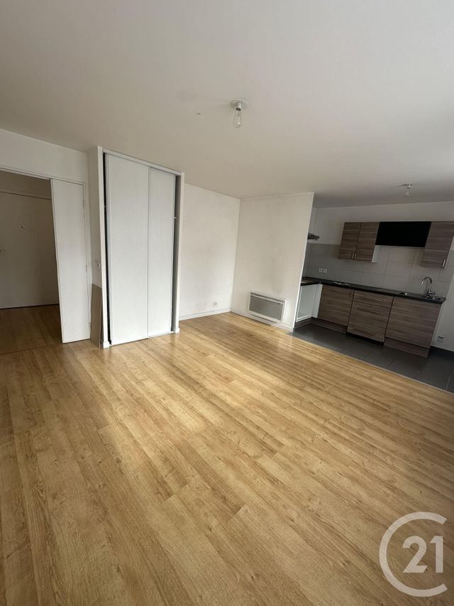 Appartement F2 à louer - 2 pièces - 41.67 m2 - HERBLAY - 95 - ILE-DE-FRANCE - Century 21 Sinval
